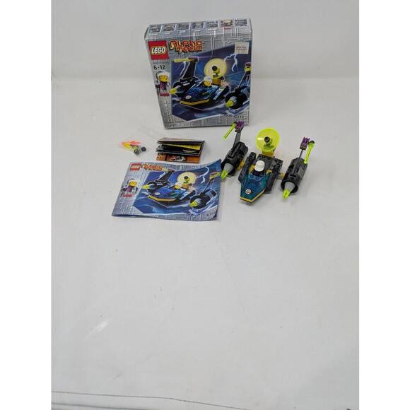 LEGO 6772 Alpha Team: Alpha Team Cruiser - Complete Set - Picture 2 of 6